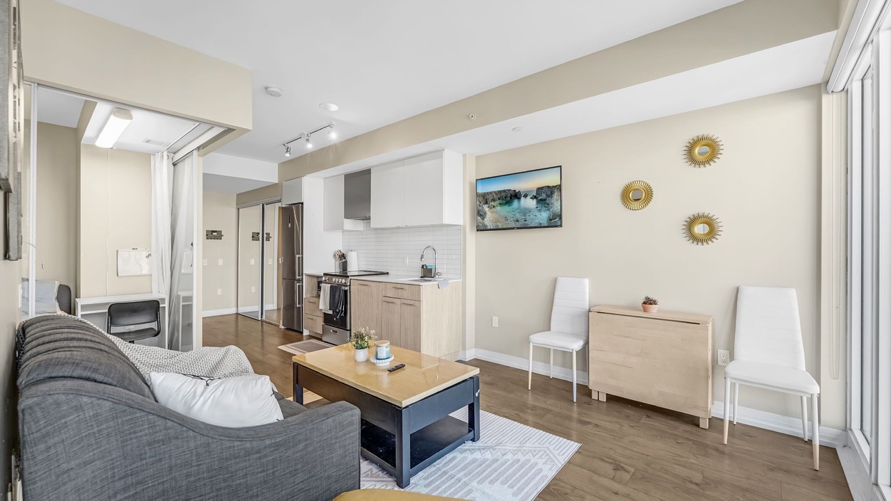Photo of Livingroom in Garden District