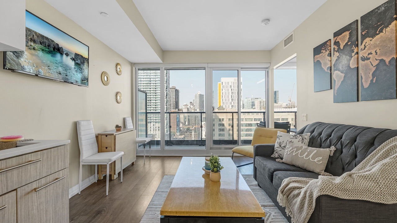 Photo of Livingroom in Garden District