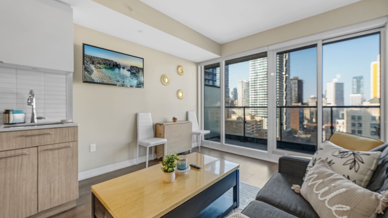 Photo of Livingroom in Garden District