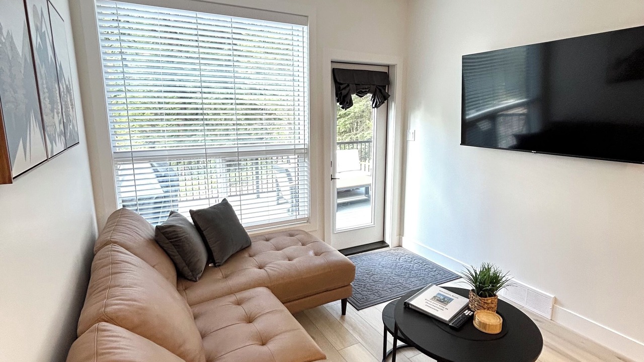 Photo of Livingroom in Blairmore