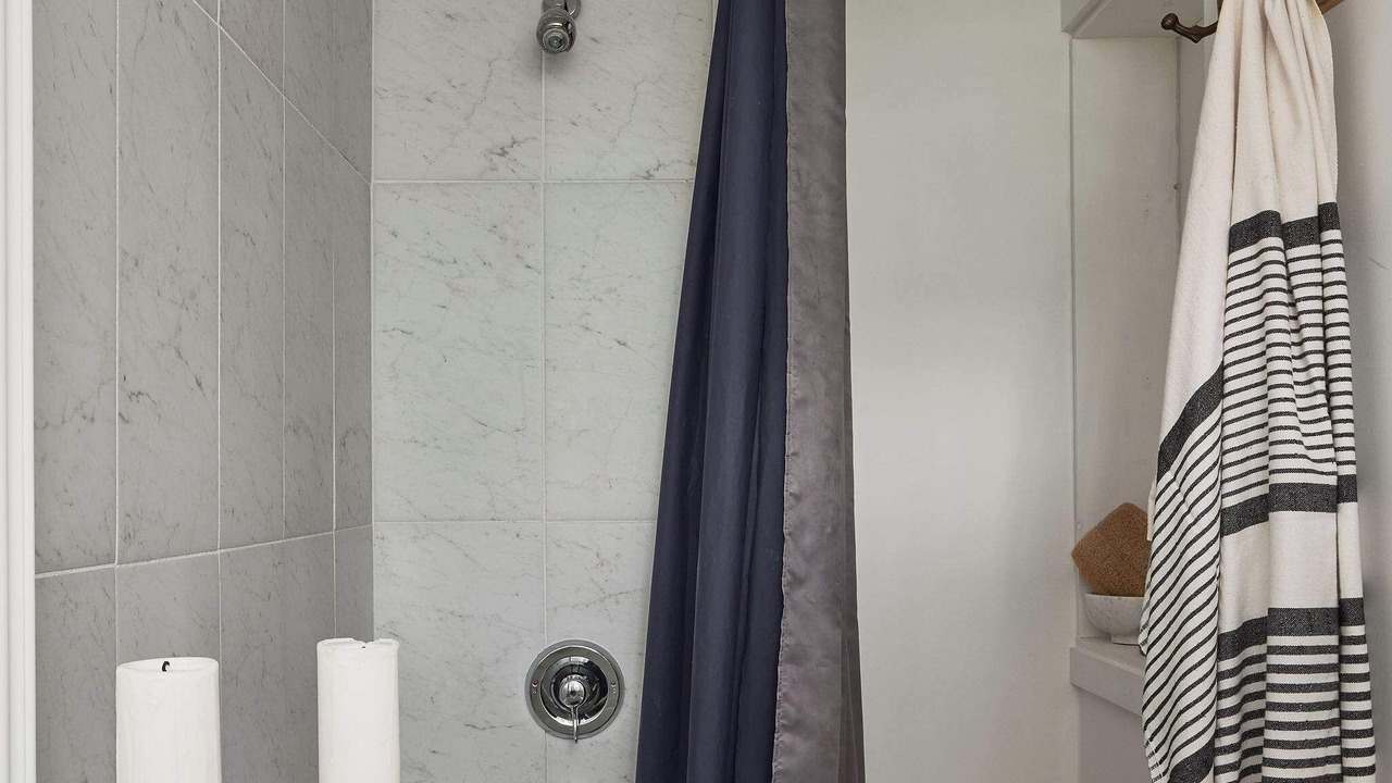 Photo of Bathroom in Waupoos