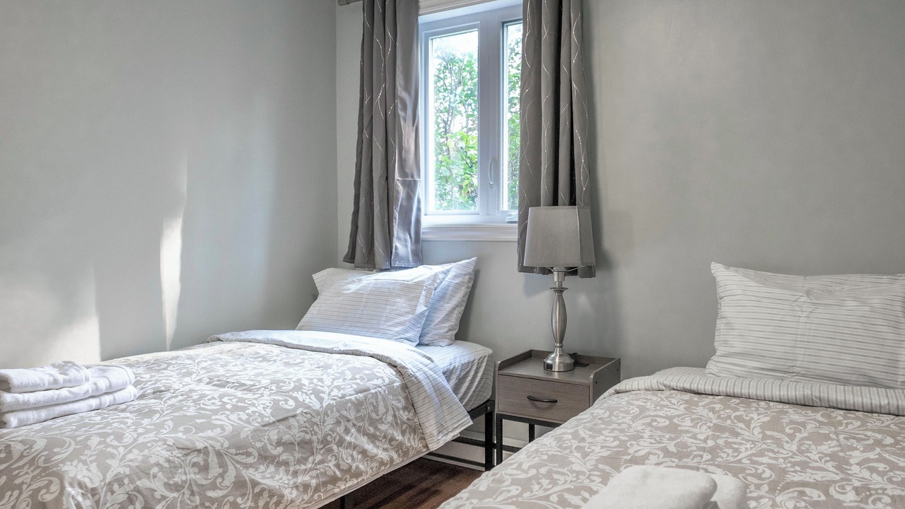 Photo of Bedroom in Laval-des-Rapides