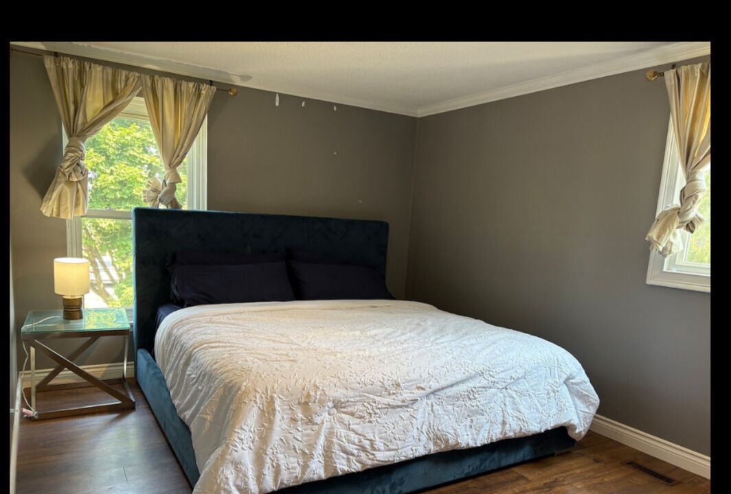 Photo of Bedroom in Bowmanville