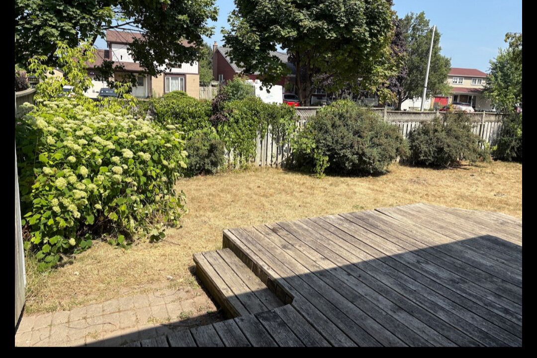 Photo of Outdoor in Bowmanville