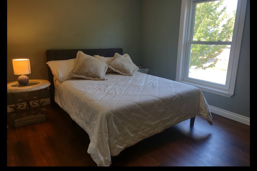 Photo of Bedroom in Bowmanville