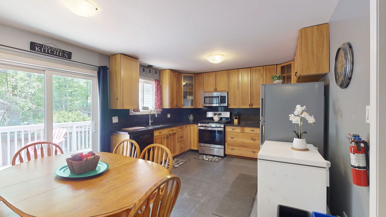 Photo of Kitchen in Wasaga Beach