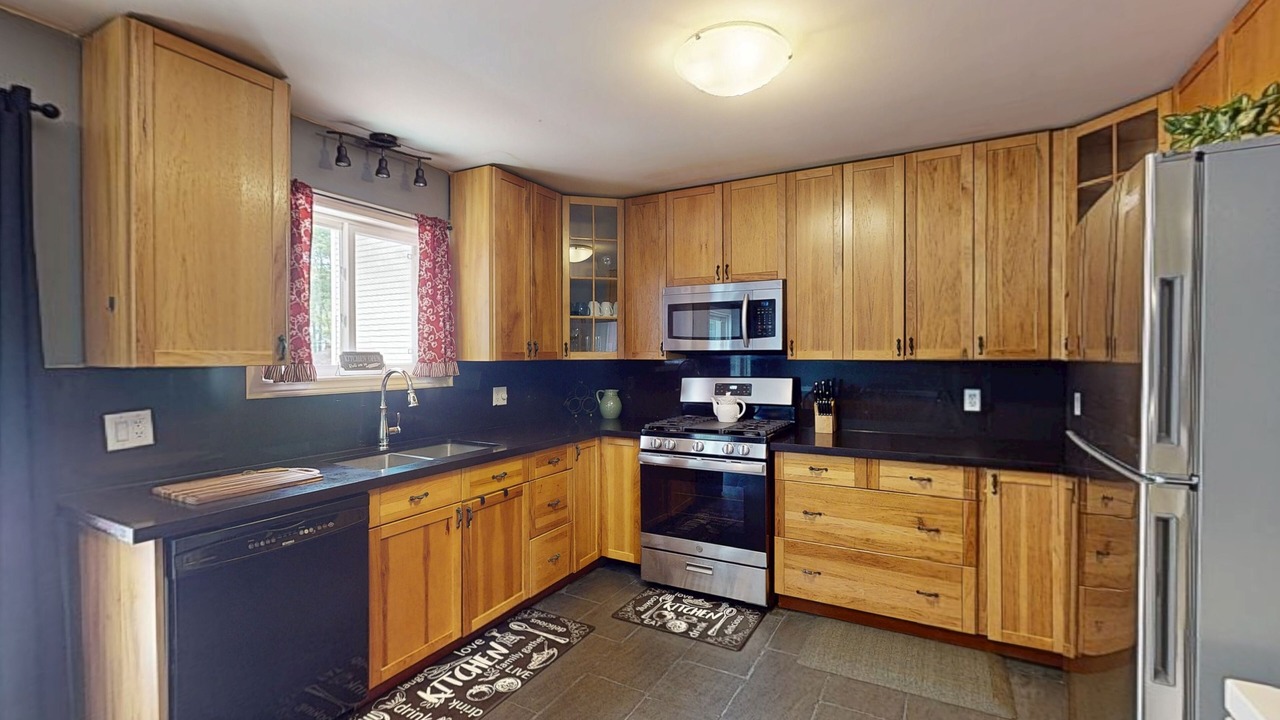 Photo of Kitchen in Wasaga Beach