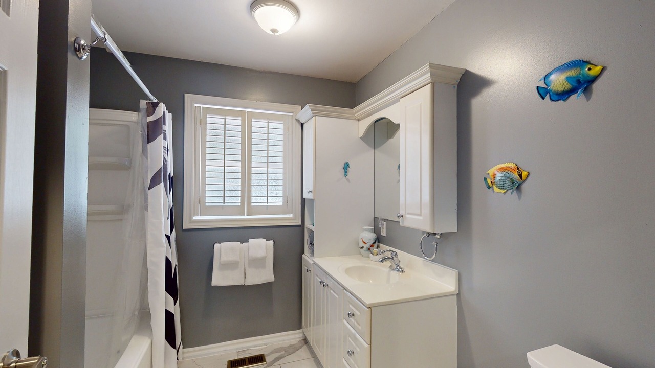 Photo of Bathroom in Wasaga Beach
