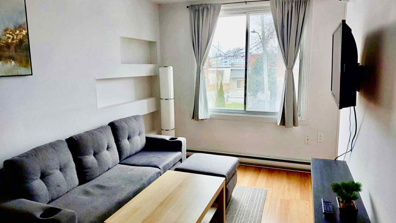 Photo of Livingroom in Francois-Perrault