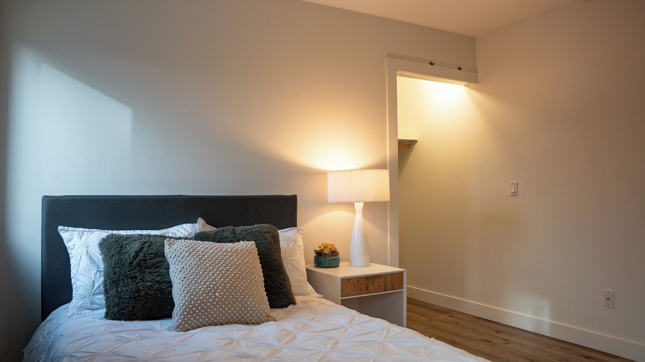 Photo of Bedroom in South Central