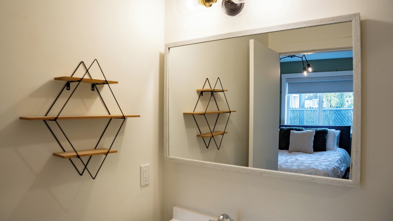 Photo of Bedroom in South Central