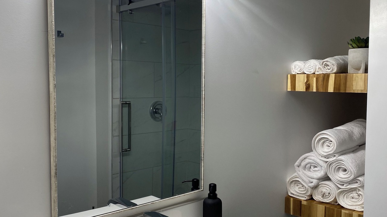 Photo of Bathroom in Trail