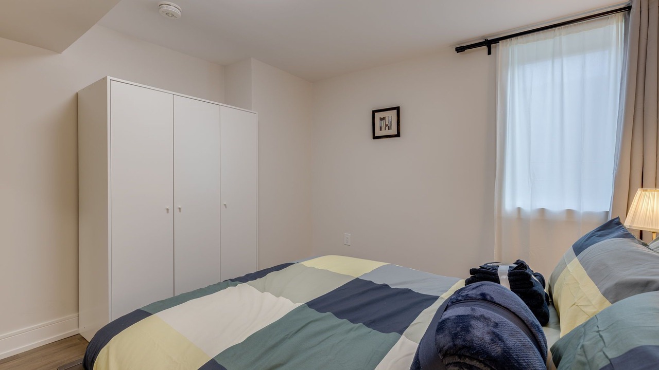 Photo of Bedroom in Newtonbrook