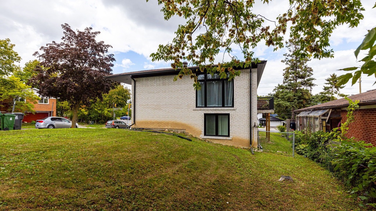 Photo of Outdoor in Newtonbrook