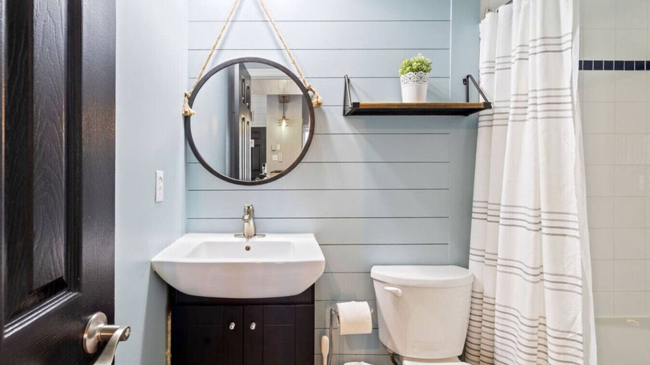 Photo of Bathroom in Craigleith