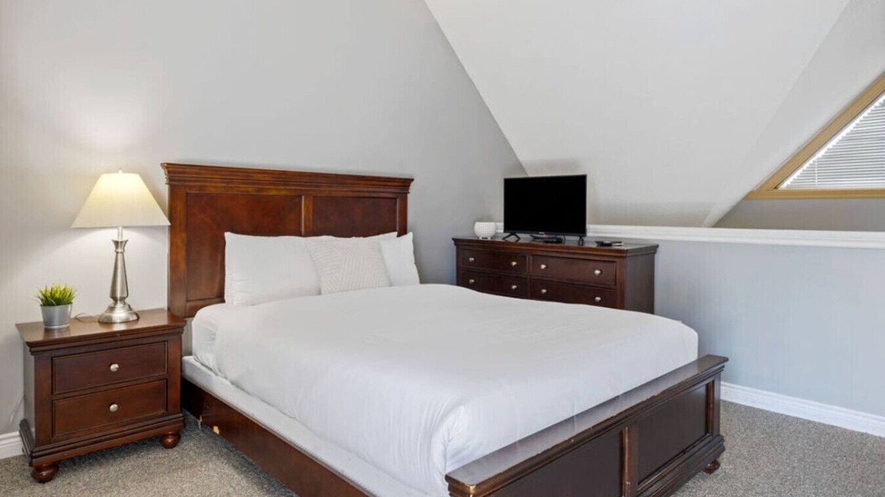 Photo of Bedroom in Craigleith