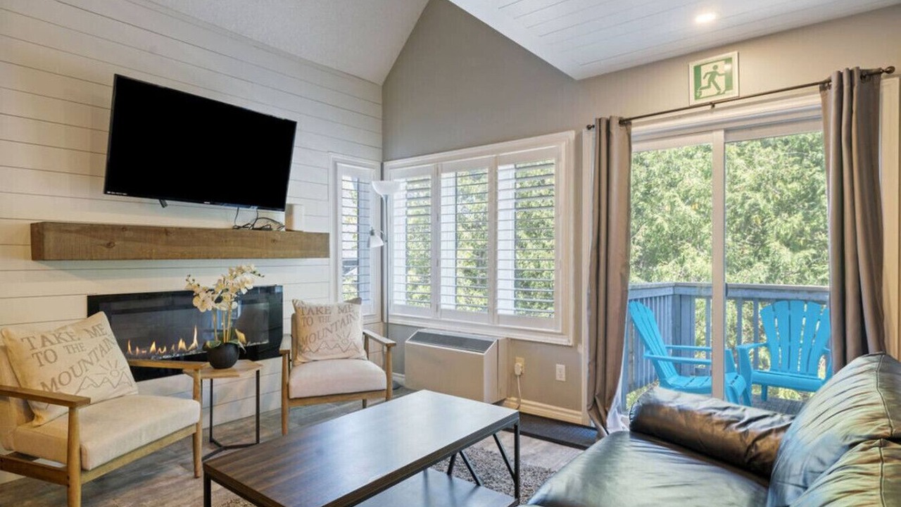 Photo of Livingroom in Craigleith