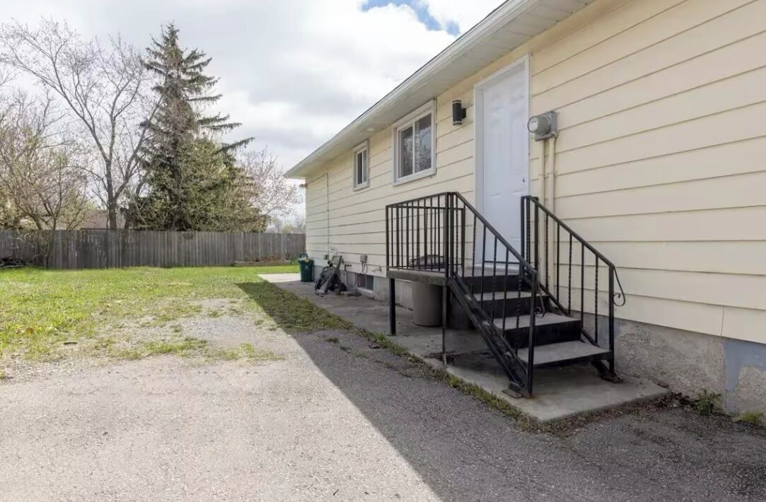 Photo of Outdoor in Hamilton