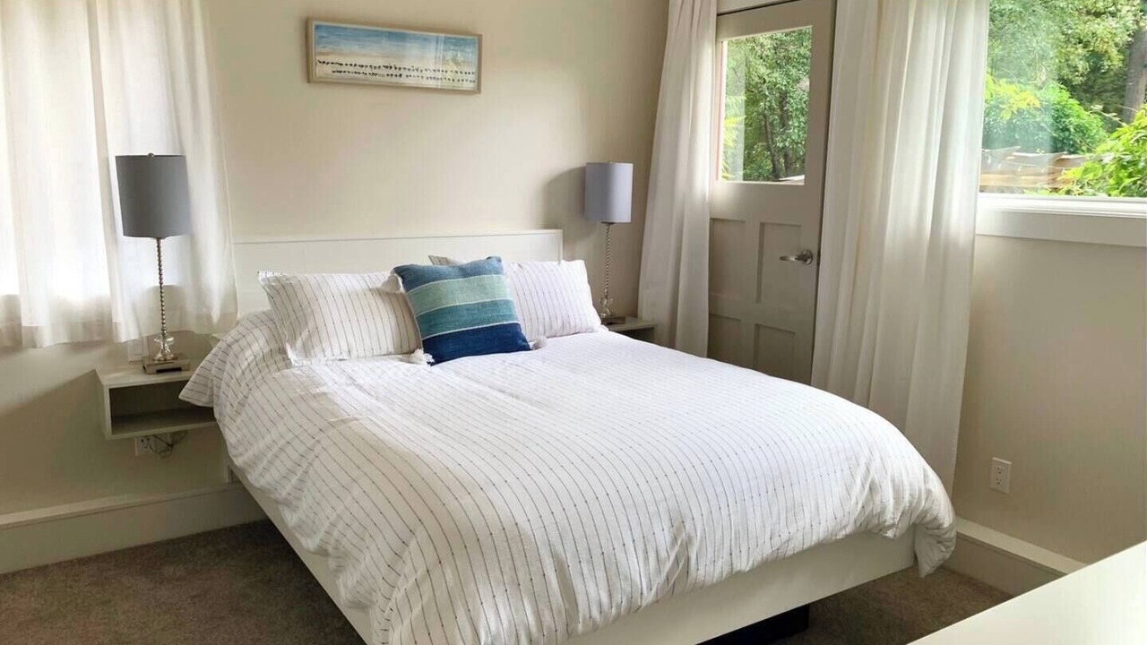 Photo of Bedroom in Gibsons