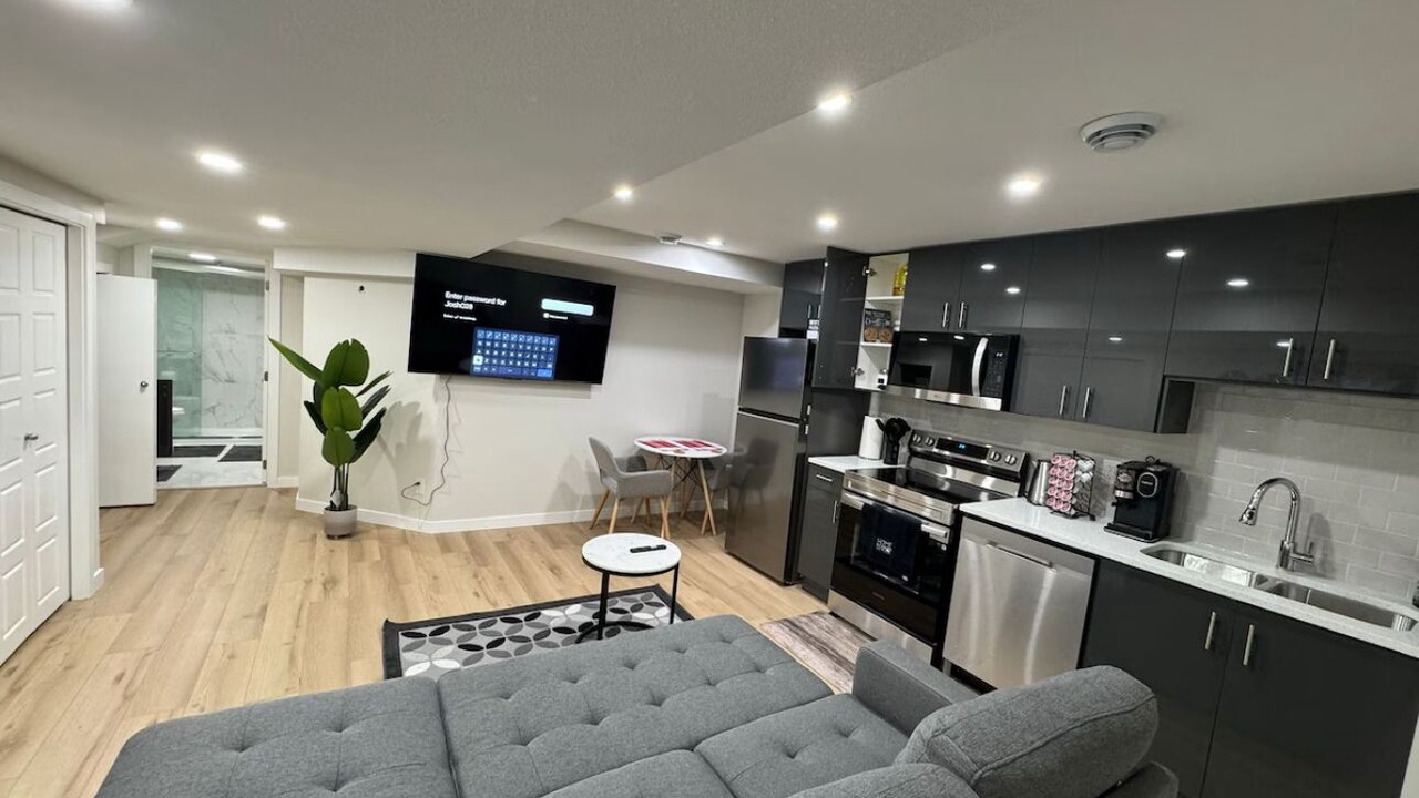 Photo of Livingroom in Southwest Edmonton