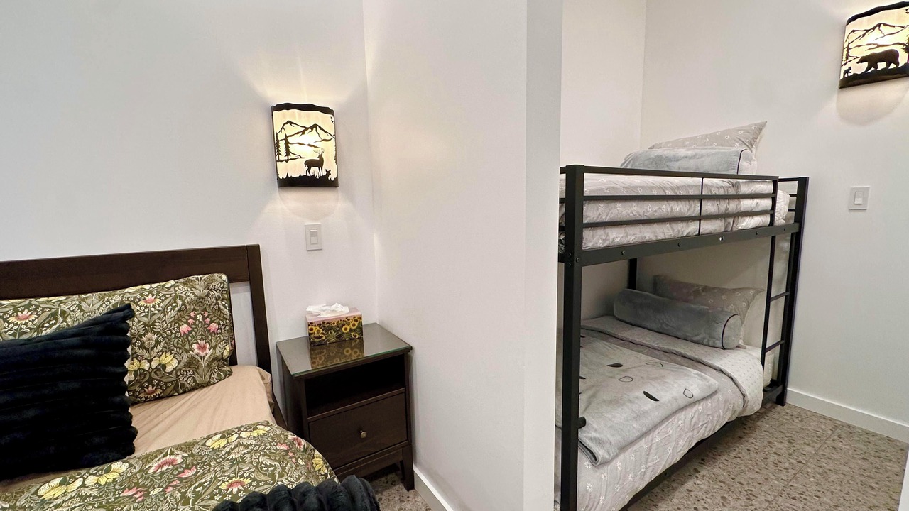 Photo of Bedroom in Courtenay
