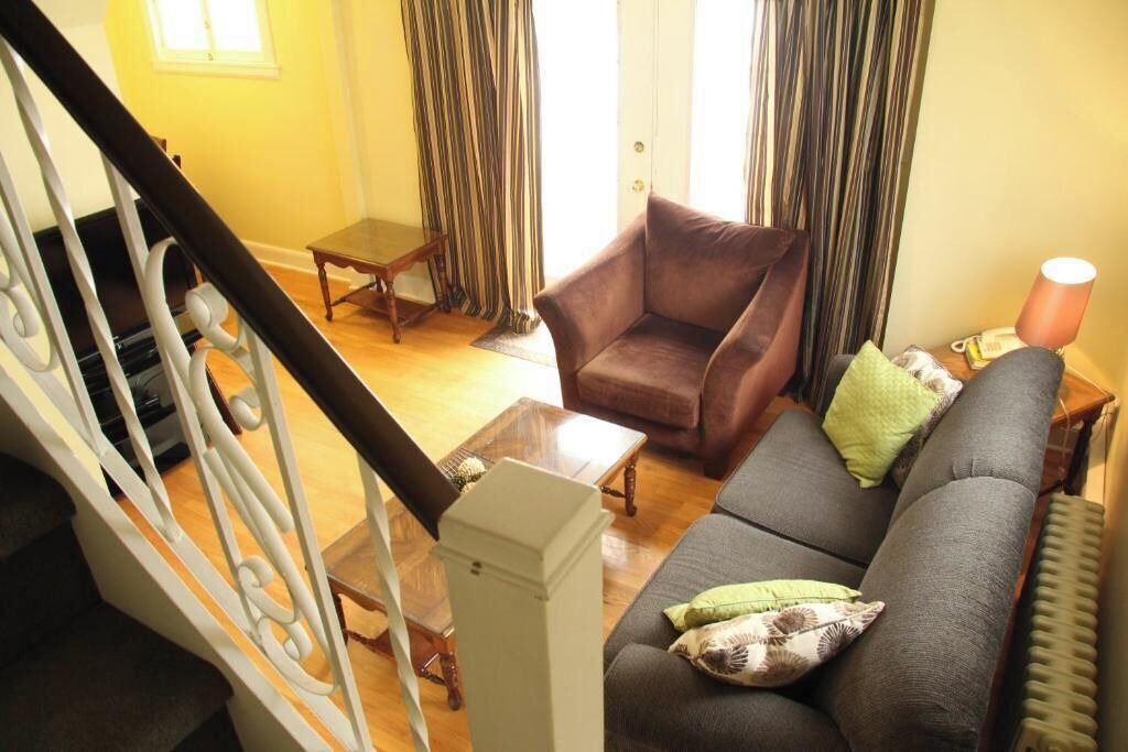 Photo of Livingroom in Waterford Valley