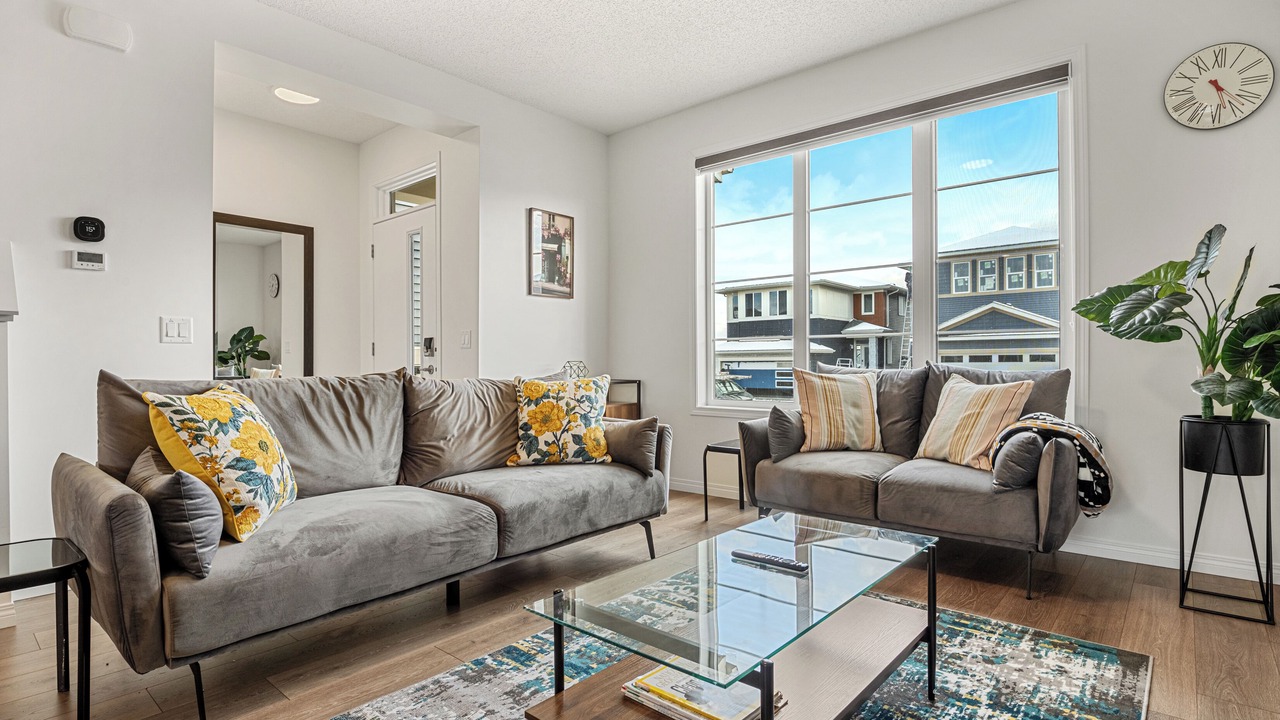 Photo of Livingroom in Calgary