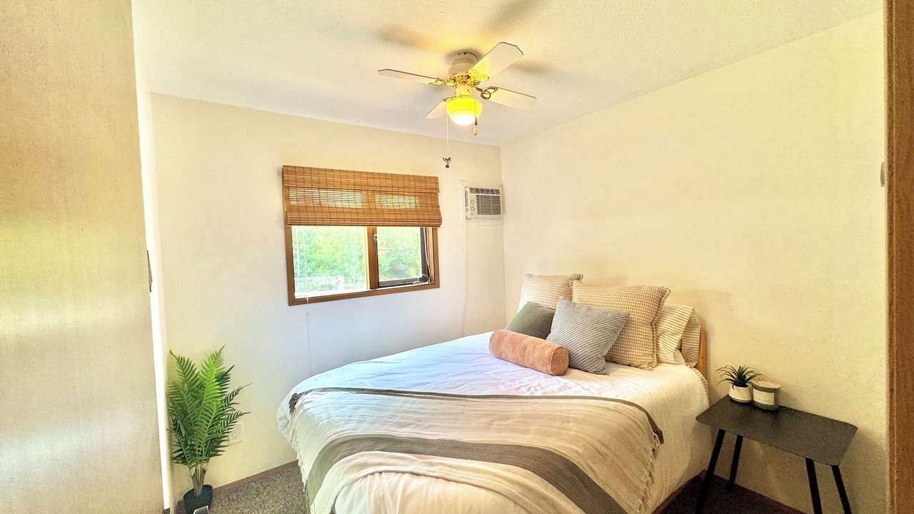 Photo of Bedroom in Sicamous