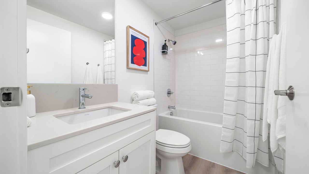 Photo of Bathroom in Crescent Heights