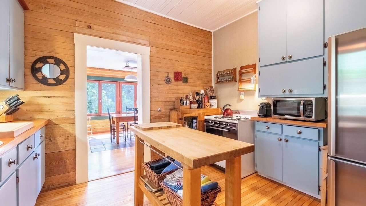 Photo of Kitchen in Lac-Brome