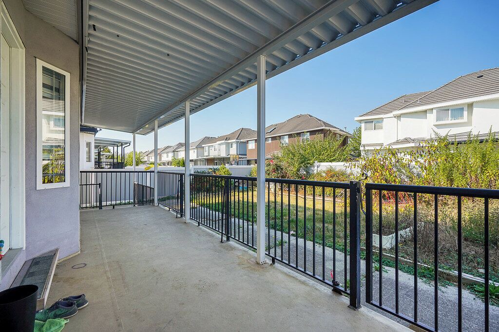 Photo of Patio Balcony in Delta