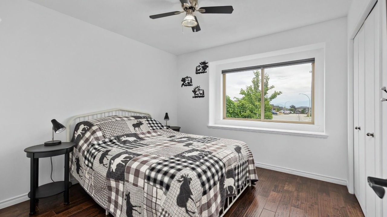 Photo of Bedroom in Black Mountain