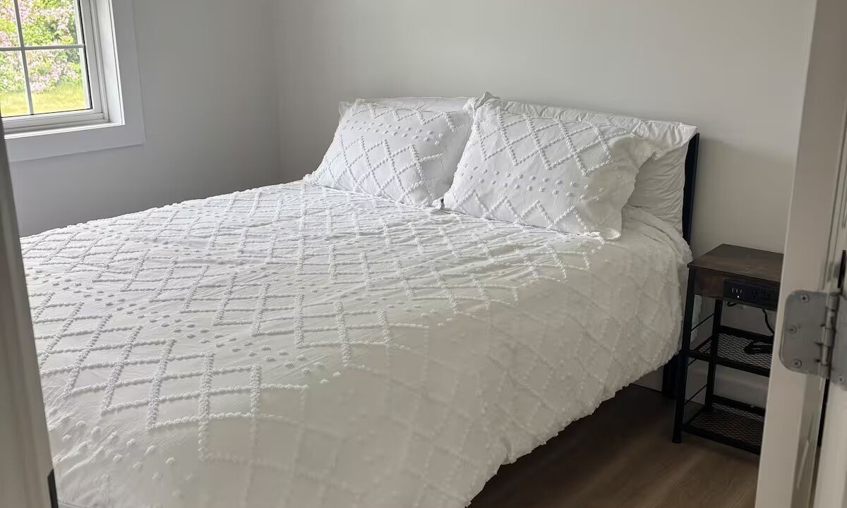 Photo of Bedroom in New Waterford