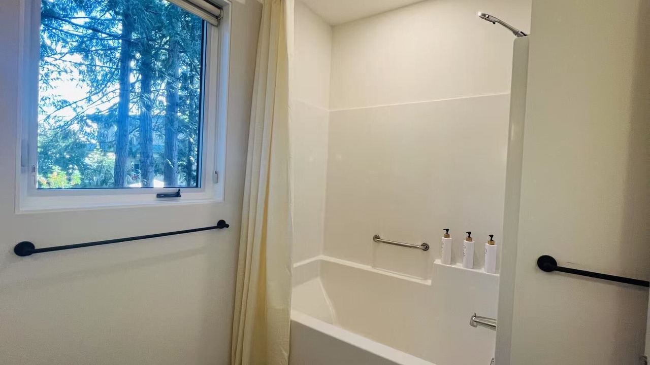 Photo of Bathroom in Yellow Point