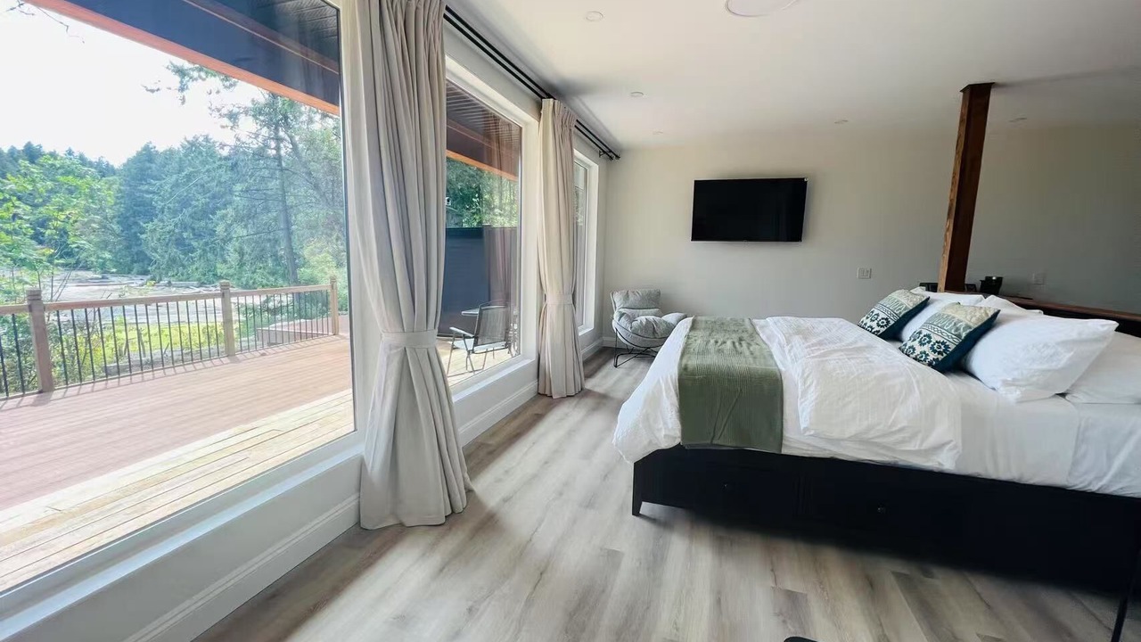 Photo of Bedroom in Yellow Point