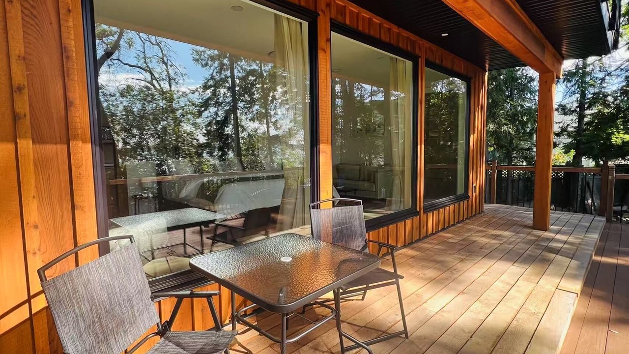 Photo of Outdoor in Yellow Point
