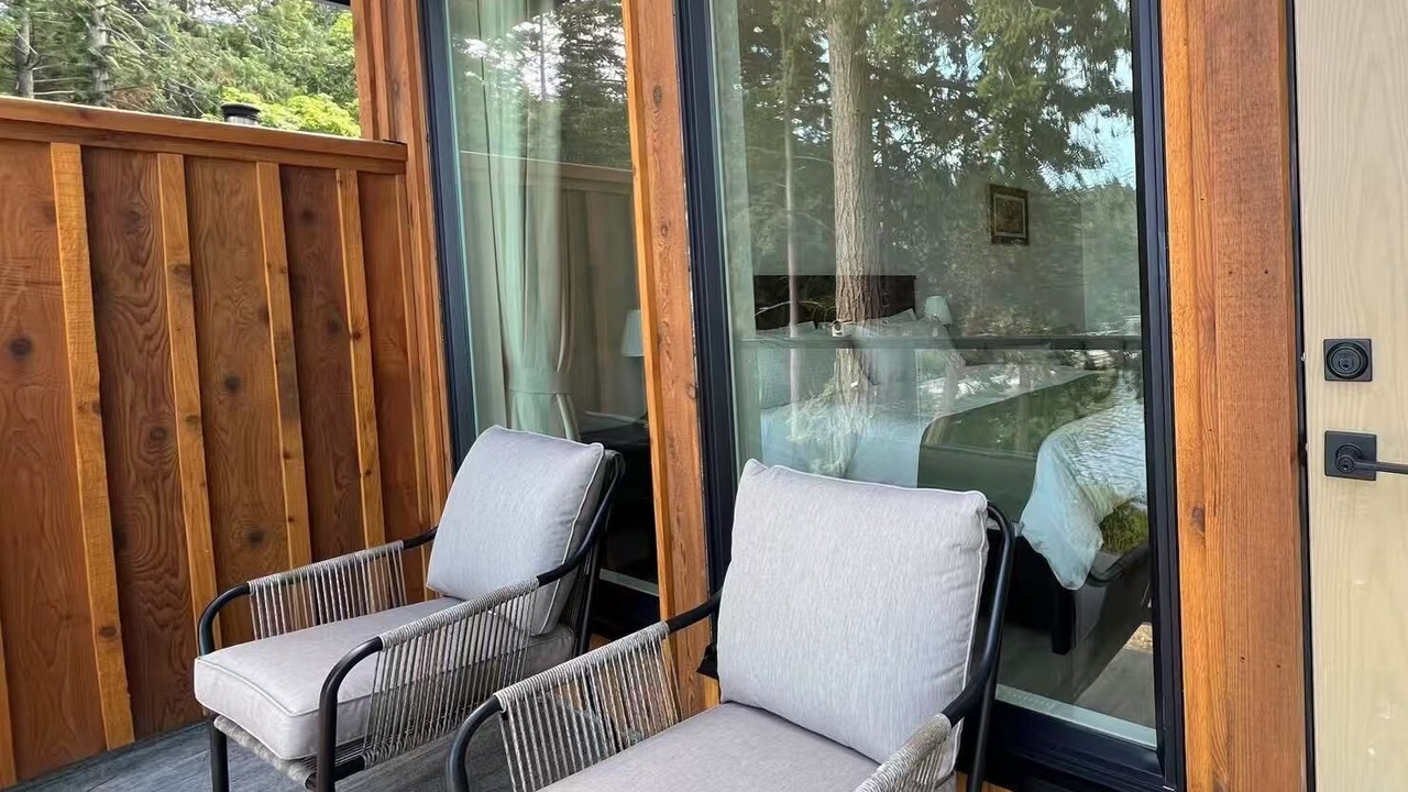 Photo of Patio Balcony in Yellow Point