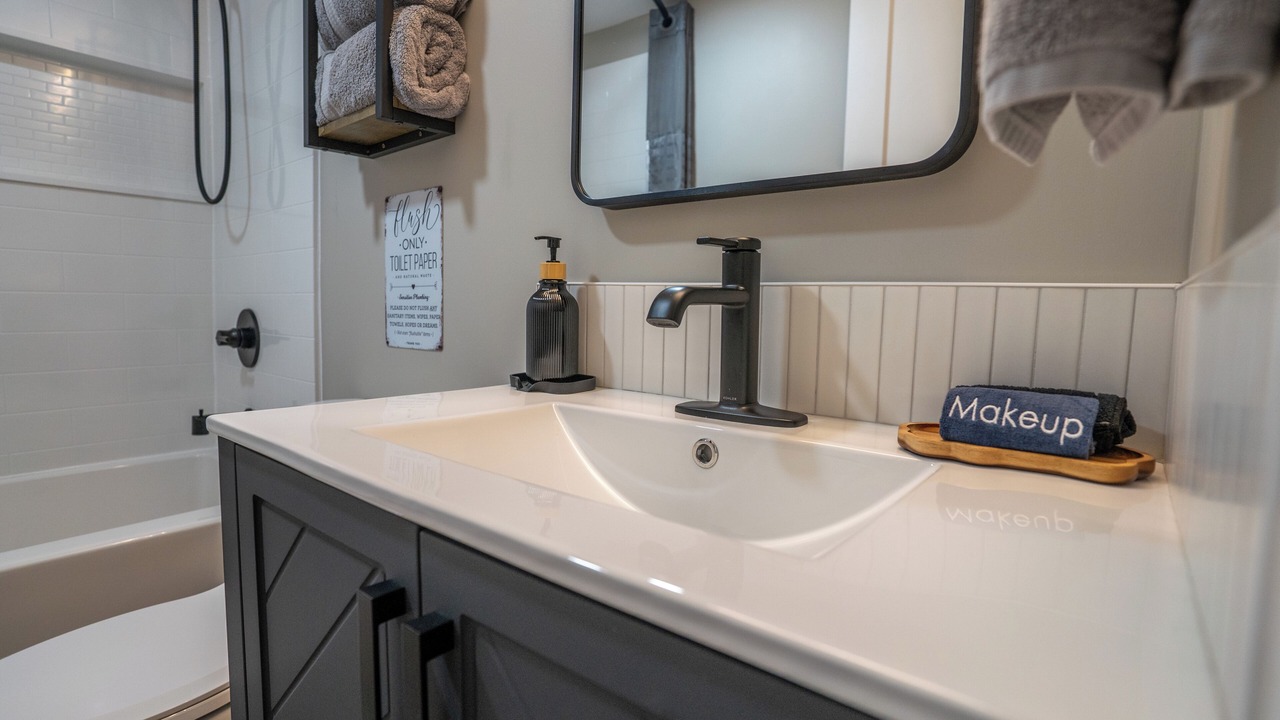 Photo of Bathroom in South Central