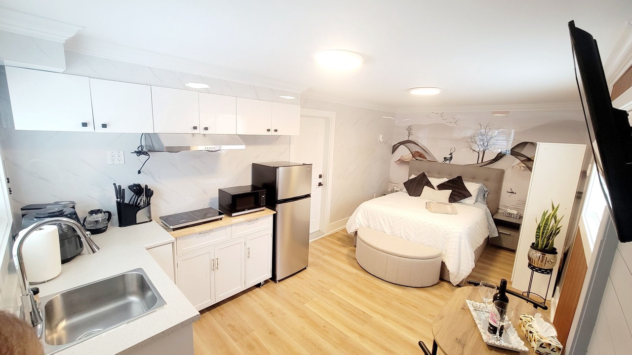 Photo of Bedroom in Fraserview