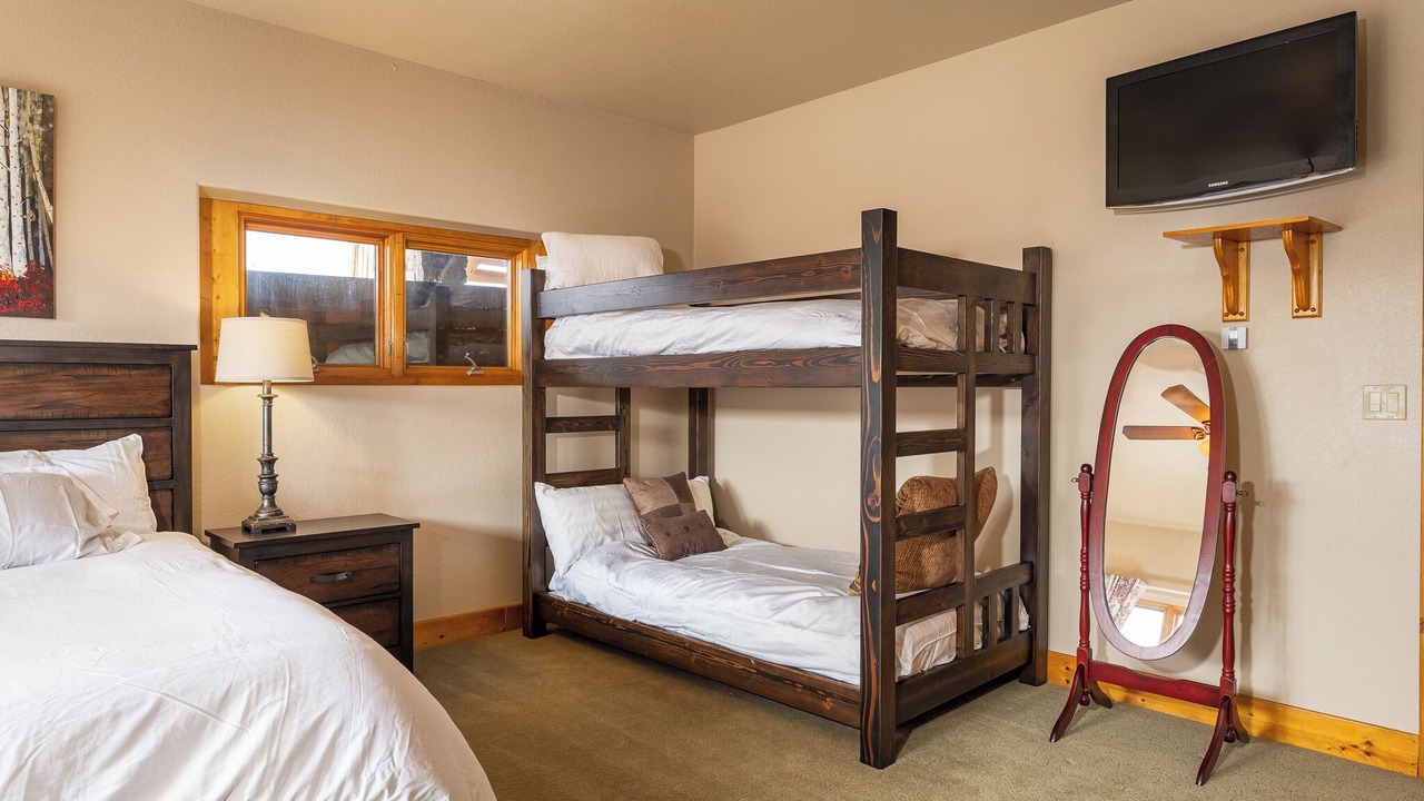 Photo of Bedroom in Granby
