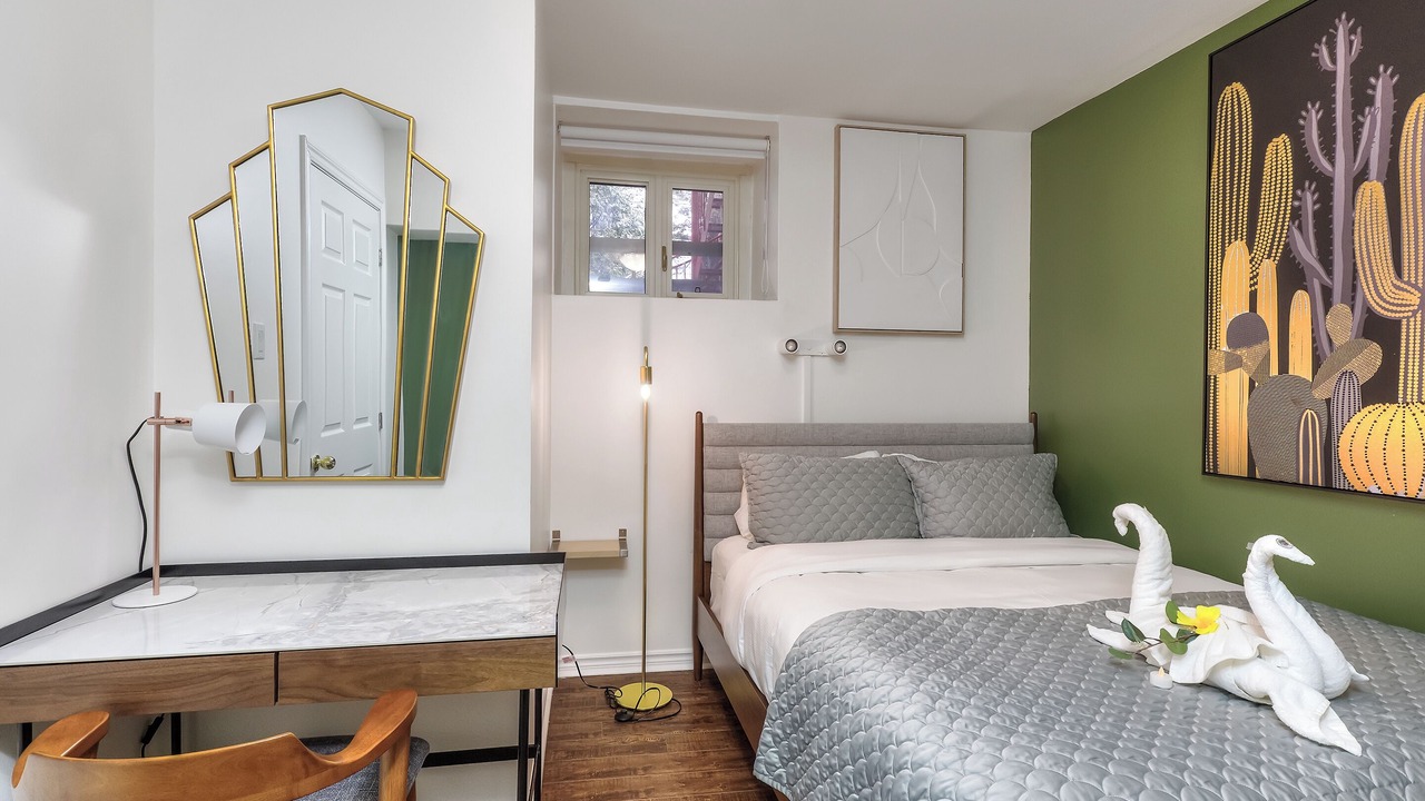 Photo of Bedroom in Ville-Marie