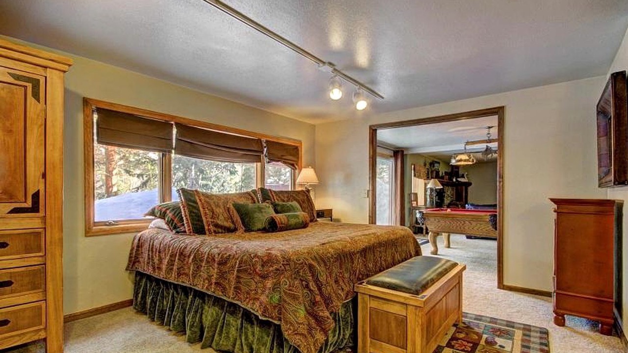 Photo of Bedroom in Warrior's Mark West