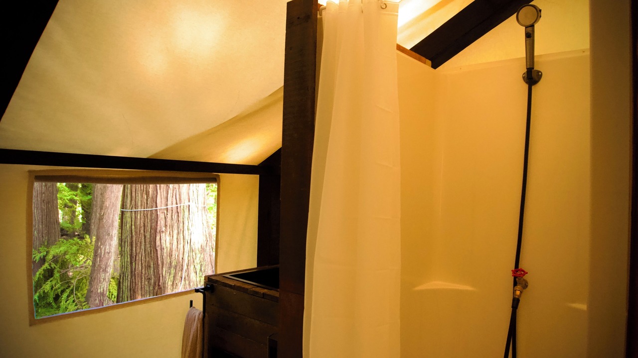 Photo of Bathroom in Mayne Island