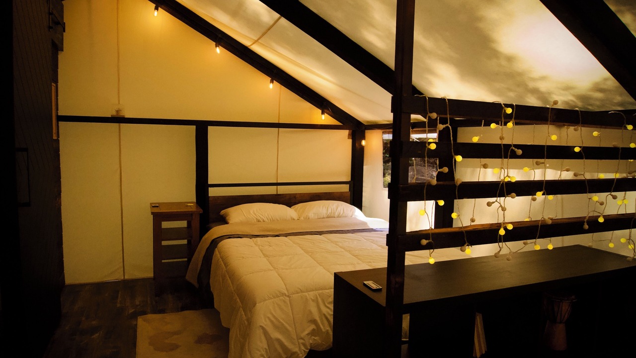 Photo of Bedroom in Mayne Island