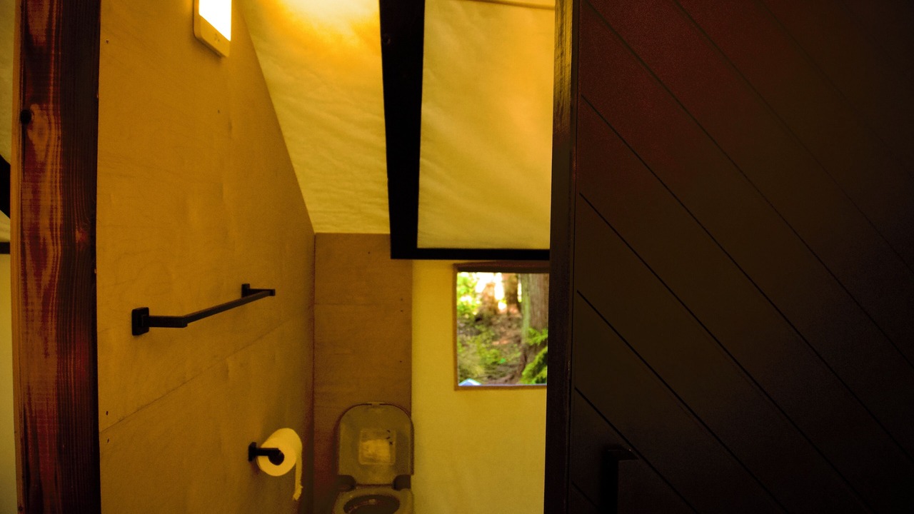 Photo of Bathroom in Mayne Island