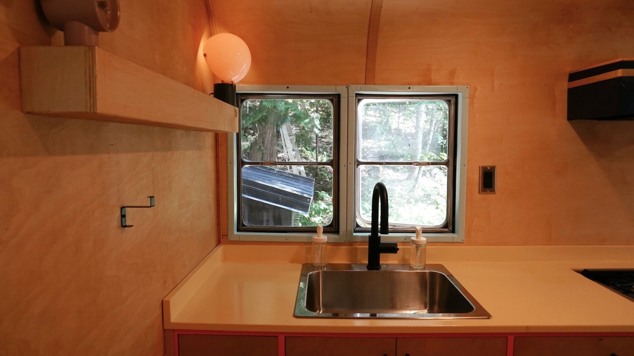 Photo of Kitchen in Sioux Narrows Nestor Falls