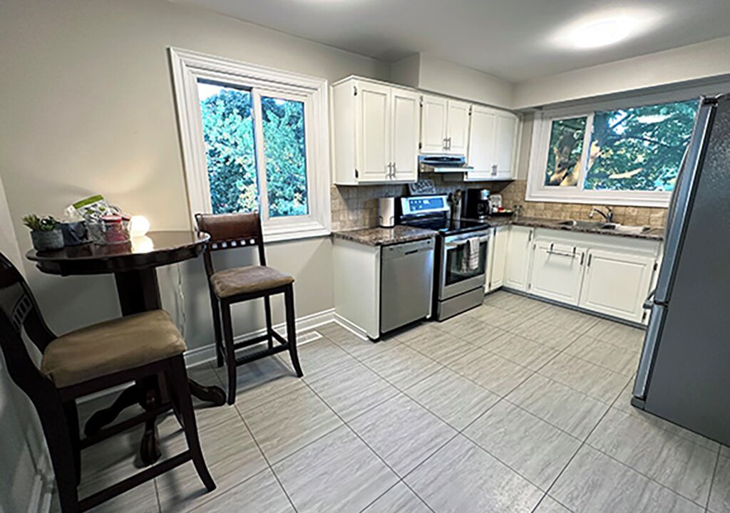 Photo of Kitchen in Barrie