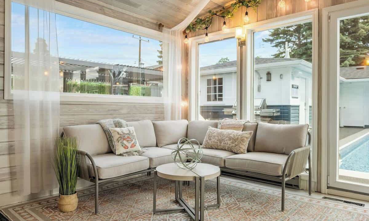 Photo of Livingroom in Calgary