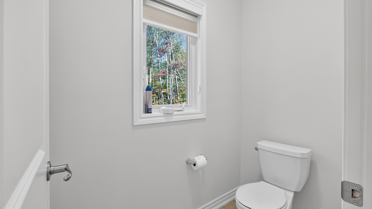 Photo of Bathroom in Gravenhurst