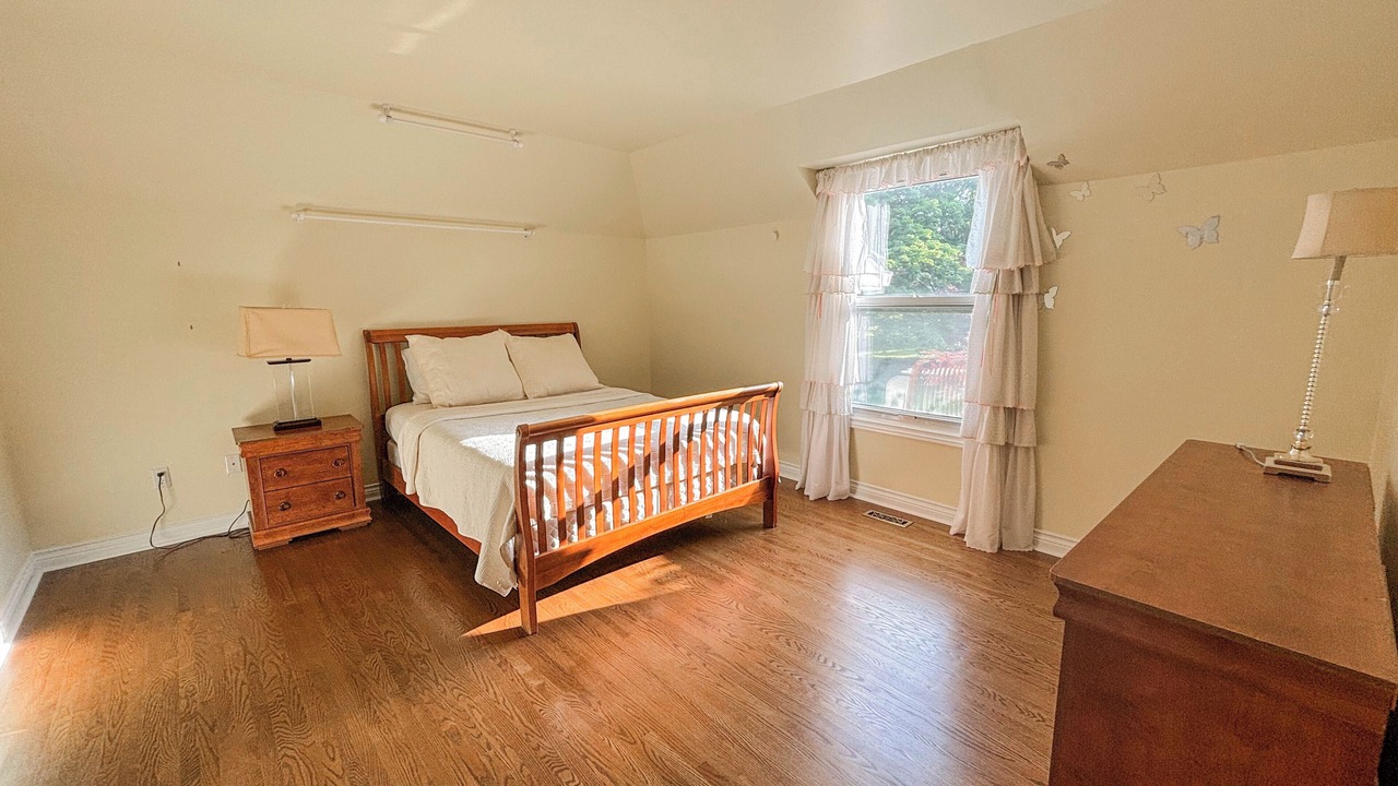 Photo of Bedroom in Aurora